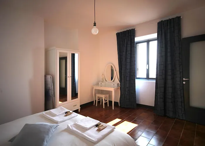 Tre Finestre Sul Apartment Perledo